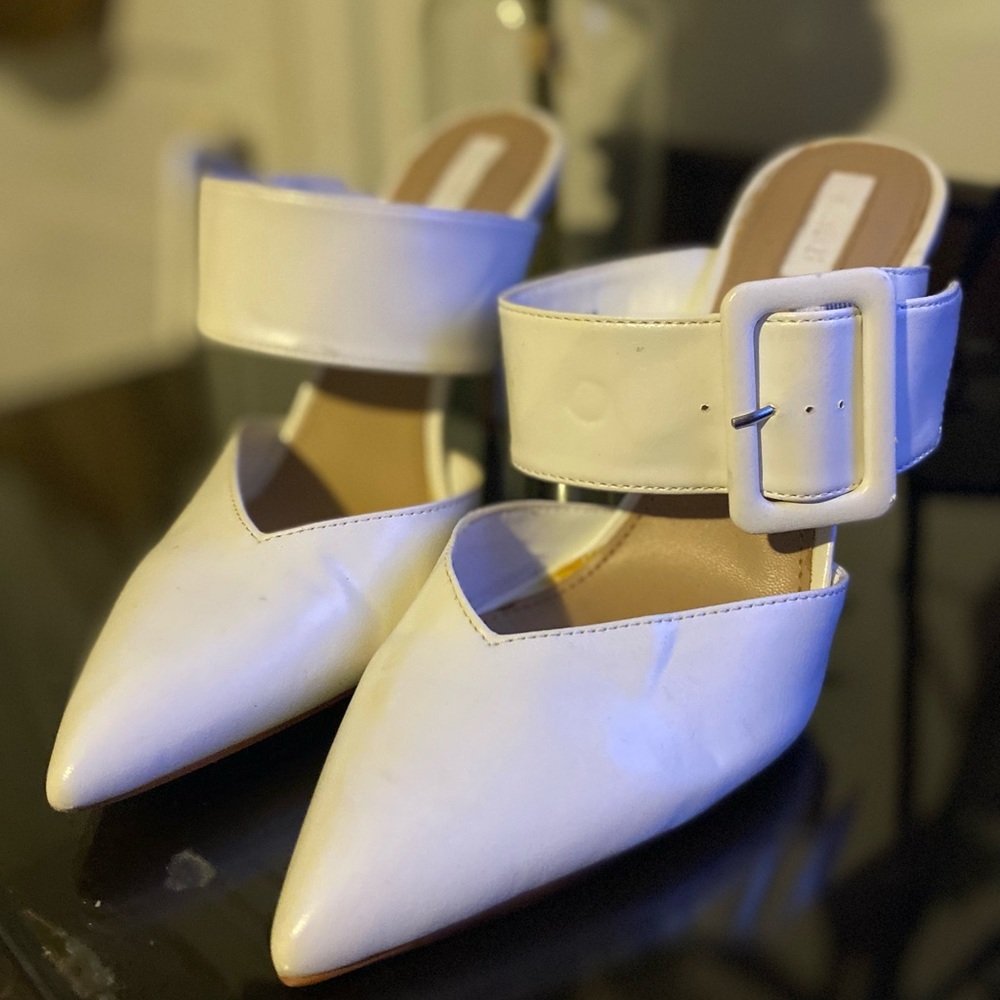 White heels / forever 21